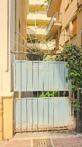 Appartamento buono stato, piano rialzato, Piazza Salotto - Corso Umberto, Pescara