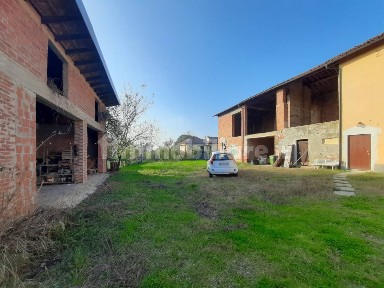 Capriata d'Orba, Via Roma