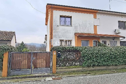 Villa unifamiliare via Cavalli d'Olivola, San Giorgio, San Giorgio Monferrato