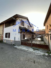 Casal Cermelli, Via dei Boschi