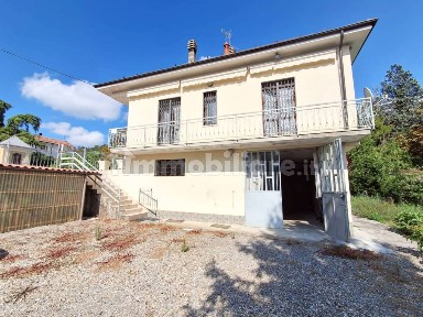 Villa unifamiliare, buono stato, 170 m², Scrimignano, Montemarzino