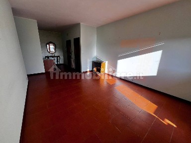 Pescara, Colli Gesuiti, Via Ugo La Malfa, 8