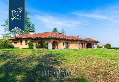 Villa unifamiliare, buono stato, 1800 m², San Giorgio Monferrato
