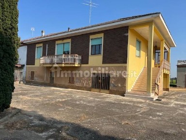 Villa unifamiliare via San Giuliano Nuovo 70, Castelceriolo, Alessandria