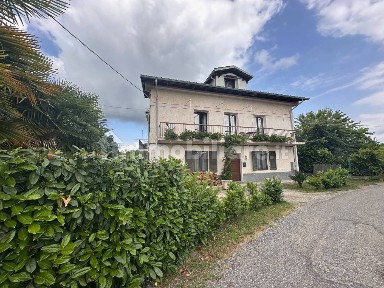 Villa unifamiliare, buono stato, 200 m², Terzo