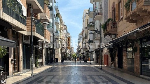Trilocale via Cesare Battisti 44, Stazione Centrale - Corso Vittorio, Pescara