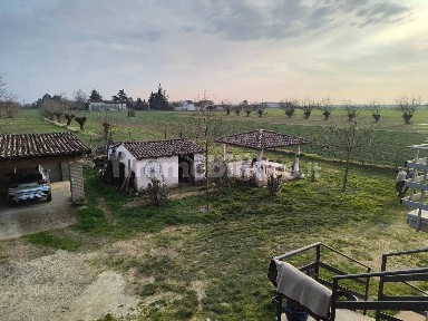 Villa plurifamiliare via dei Mori 10, San Giuliano Nuovo - San Giuliano Vecchio, Alessandria