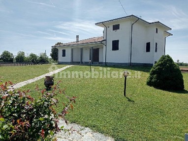 Villa unifamiliare, buono stato, 375 m², San Giuliano Nuovo - San Giuliano Vecchio, Alessandria