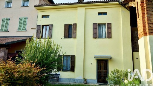 Villa unifamiliare, buono stato, 241 m², Fubine Monferrato