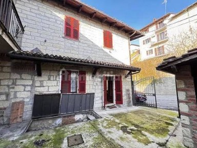 Villa unifamiliare via Giuseppe Mazzini, 61, Frassinello Monferrato