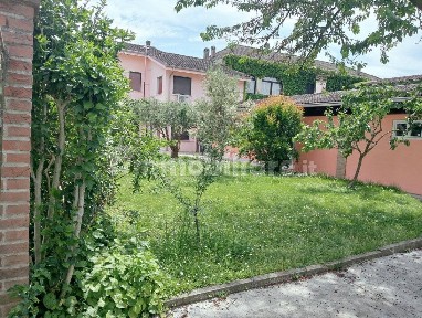 Villa unifamiliare, ottimo stato, 245 m², Cascinagrossa, Alessandria
