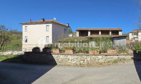 Villa unifamiliare via della Chiesa 2, Brignano-Frascata