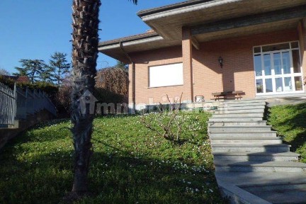 Villa unifamiliare via Torino 16, Acqui Terme