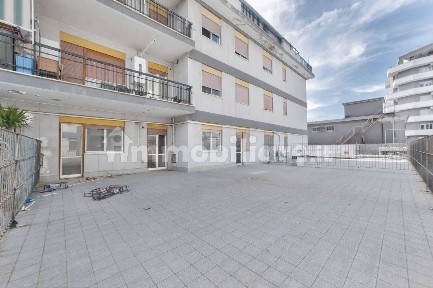Quadrilocale viale G. Marconi, 354, Università - Nuovo Tribunale, Pescara