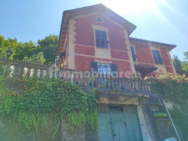 Serravalle Scrivia, via gavi