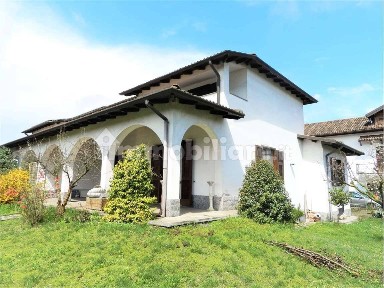 Villa unifamiliare, buono stato, 202 m², Novi Ligure