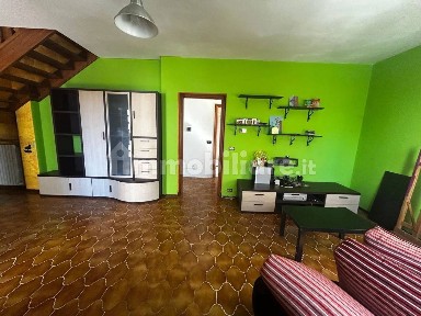 Villa unifamiliare via Fratelli Di Dio, Valenza