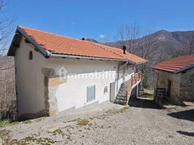 Villa unifamiliare Località Campassi, 29, Carrega Ligure