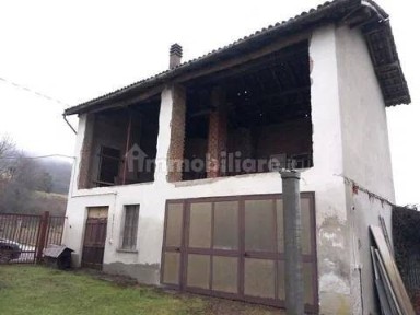 Villa unifamiliare 240 m², Centro, Tortona