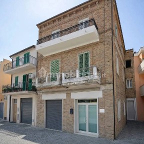 Torre de' Passeri, Viale Della Repubblica, 54