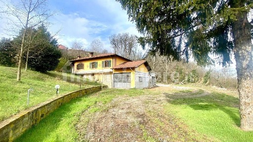 Villa unifamiliare Strada Dei Botti, Acqui Terme
