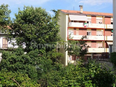 Quadrilocale buono stato, terzo piano, Centro, San Valentino in Abruzzo Citeriore