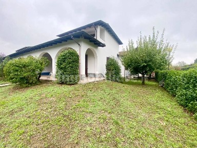Villa unifamiliare via San G. Bosco San C., Novi Ligure