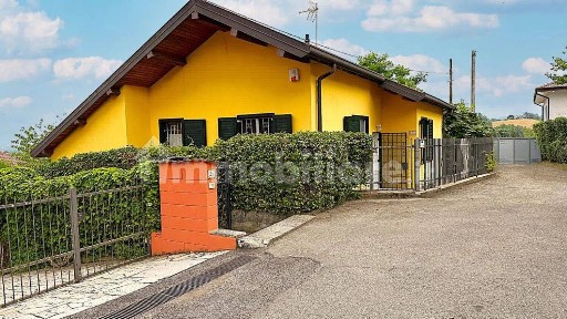 Villa unifamiliare 140 m², Centro, Tortona