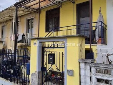 Villa unifamiliare via Antonio Gramsci, 17, Centro, Morano sul Po