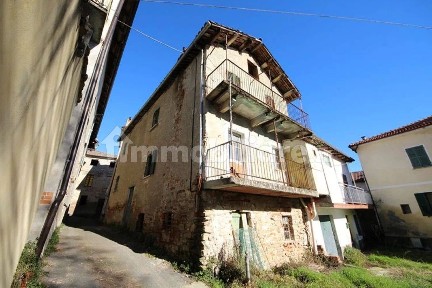 Villa unifamiliare via Umberto I', 11, Morsasco