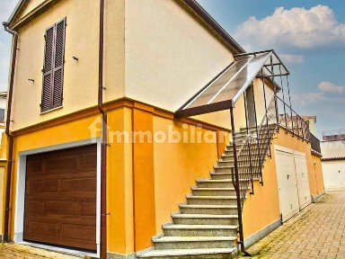 Villa unifamiliare Urb. centro San Bernardino - Città Giardino, Centro, Tortona