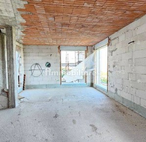 Villa unifamiliare salita Sant'Anna, Ronzone, Salita Sant'Anna, Casale Monferrato
