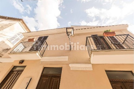 Città Sant'Angelo, corso Umberto I, 37