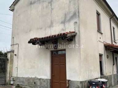 Villa unifamiliare 100 m², Villaromagnano