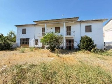 Villa bifamiliare 320 m², Cascinagrossa, Alessandria