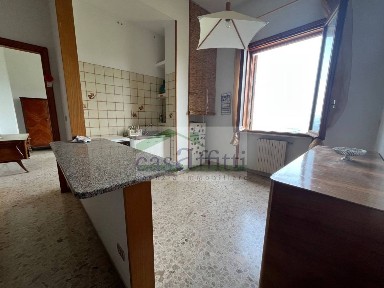 Trilocale via Giuseppe Garibaldi, Centro, Brittoli
