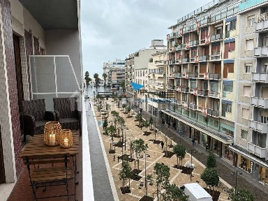 Pescara, Piazza Salotto - Corso Umberto, Corso Umberto I