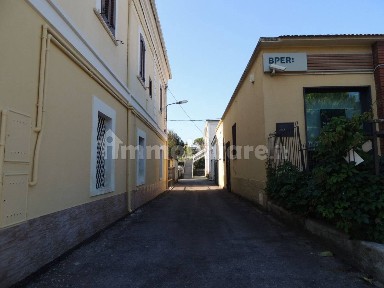 Scafa, Corso 1 Maggio