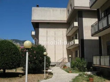 Appartamento via Capo Croce, 3, Centro, Tocco da Casauria