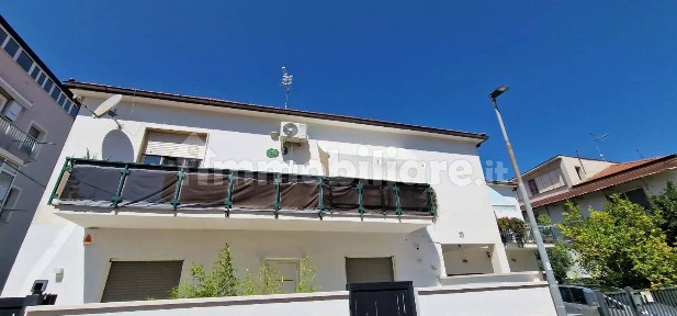 Appartamento ottimo stato, secondo piano, Villa Verrocchio, Montesilvano