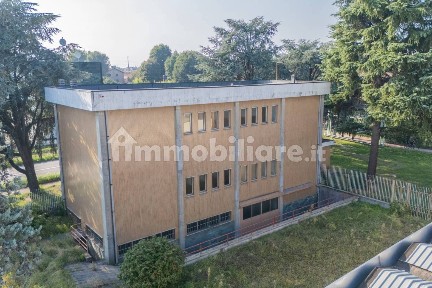 Muggiò, Via Milano, 70