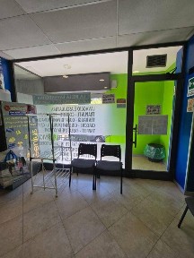 Locale commerciale in Vendita