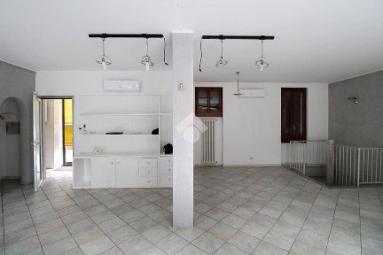 Vimercate, Via Giuseppe Mazzini, 52