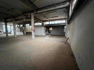 Laboratorio in Vendita
