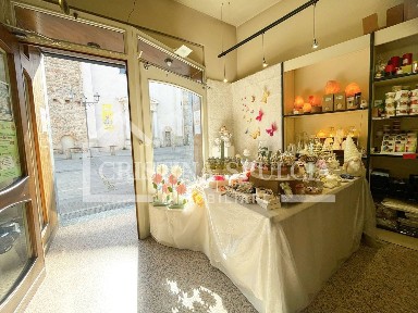 Vimercate, Piazza Santo Stefano, 4