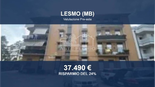Negozio all'asta piazza Giuseppe Garibaldi 5-, Lesmo