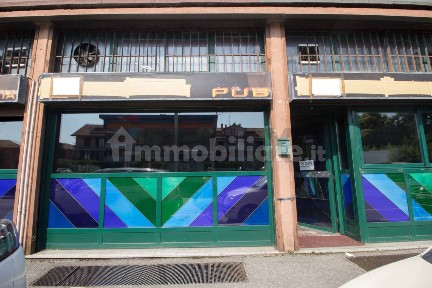 Locale commerciale in Vendita