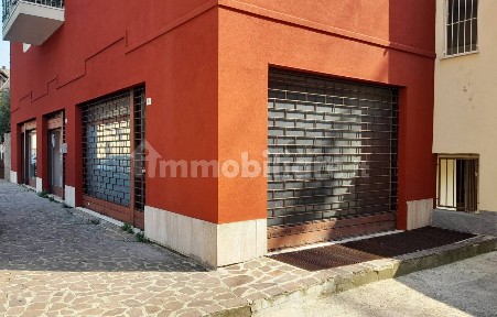 Brugherio, Piazza 4 Novembre