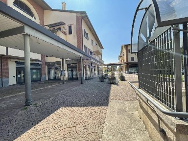 Correzzana, VIA F.LLI KENNEDY 2