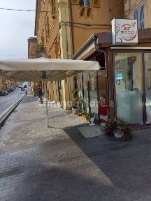 Bar in Affitto